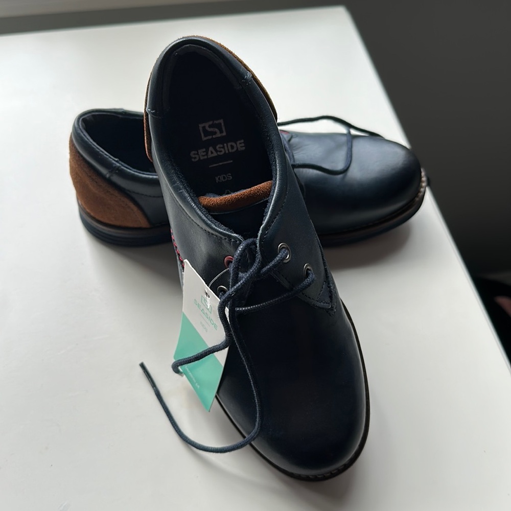 Brand new shoes for boys leather with laces seaside made in Portugal